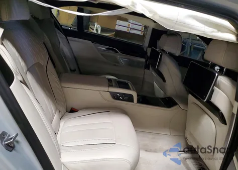 2019 BMW Alpina B7 z USA, uszkodzony, nr VIN WBA7F2C58KB239588